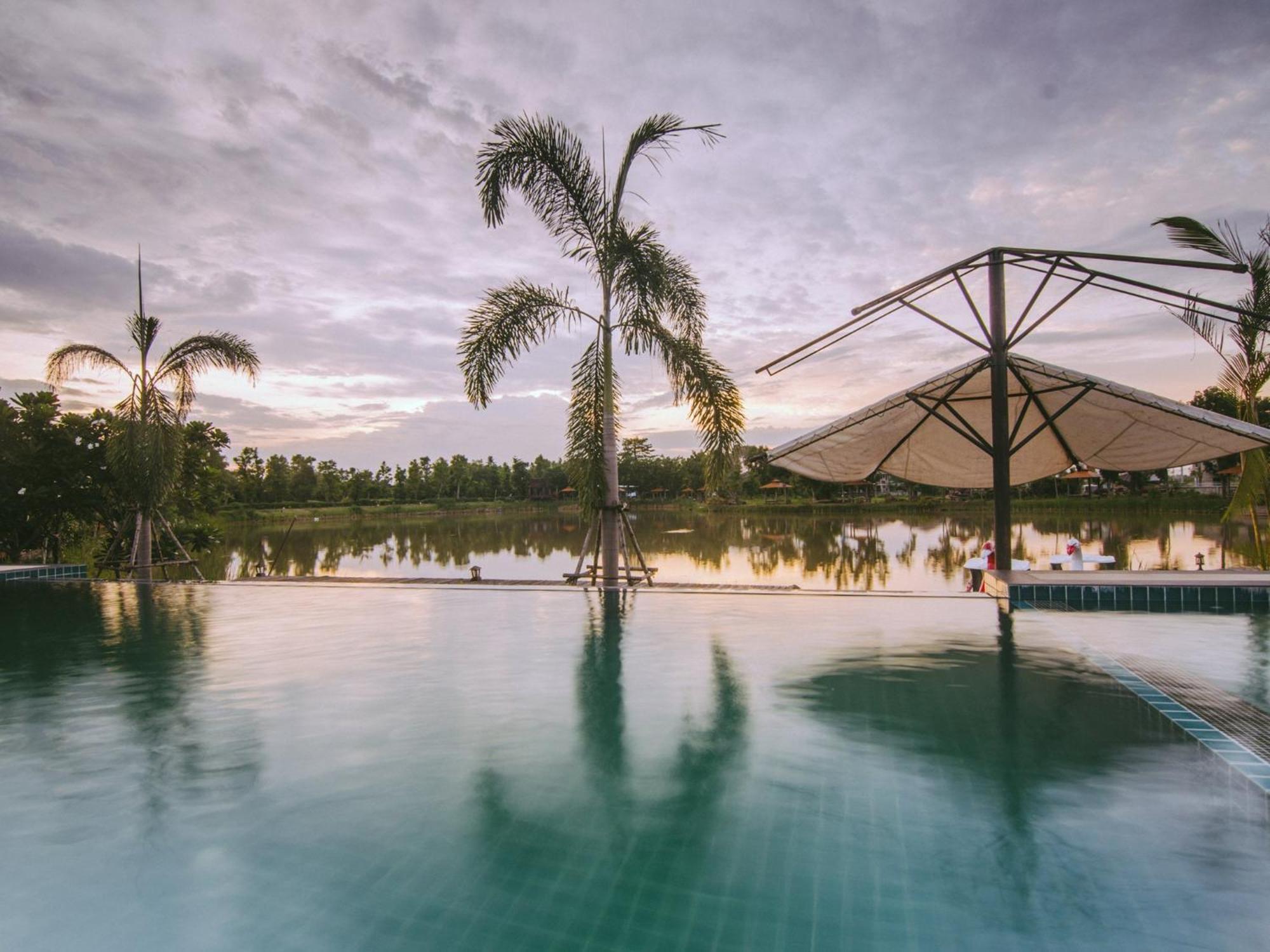 אודון תאני Tanita Lagoon Resort מראה חיצוני תמונה
