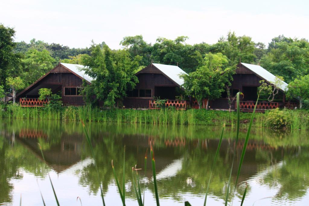 אודון תאני Tanita Lagoon Resort חדר תמונה